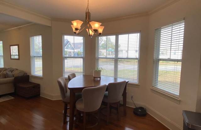 1683 Brush Hill Road Gallery 4