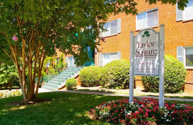 Taylor Square Gallery 1