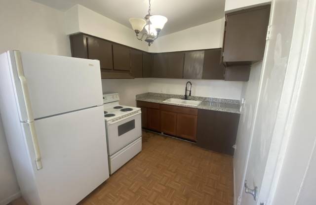 453 N WILLIAMS -- unit: B - 453 North Williams, Mesa, AZ 85203