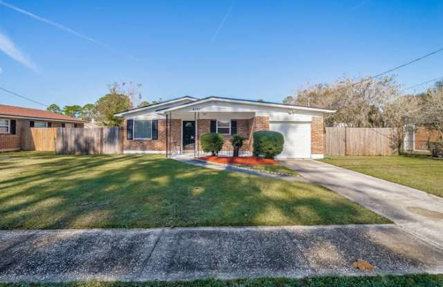 6123 Bizier Road - 6123 Bizier Road, Jacksonville, FL 32244