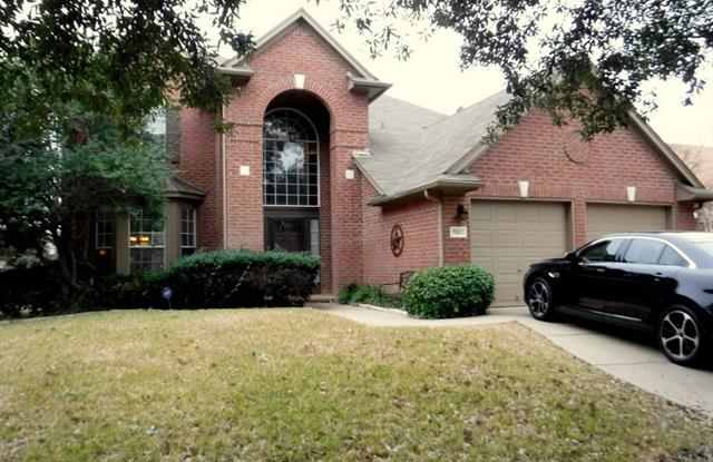 7821 Lake Meredith Way Gallery 2