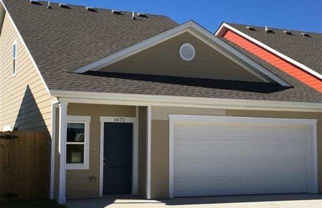 1671  N Izard  LN - 1671 North Izard Lane, Fayetteville, AR 72704