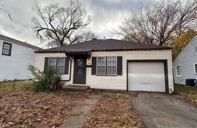 $950 - 2 bed 1 bath - Beautiful single family home*COMING SOON* photos photos