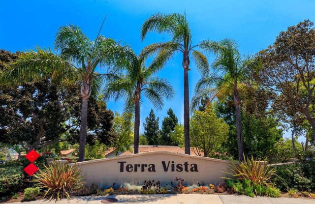 1 Bed, 1 Bath Condo - Fireplace + Private Patio w/ Washer/Dryer! photos photos