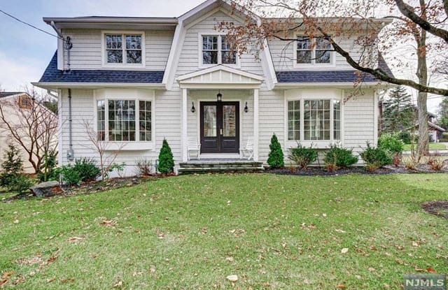 219 Hardenburgh Avenue - 219 Hardenburgh Avenue, Demarest, NJ 07627