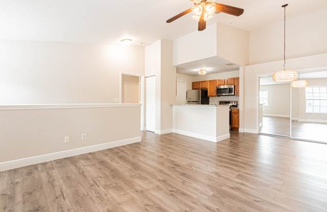Beautifully Updated 3 Bedroom Annual Rental in Gated Community With Pool Gallery 3
