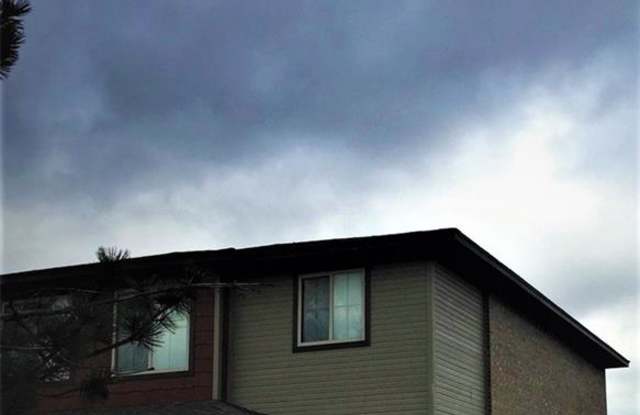 6915 Mayberry Lane Gallery 3