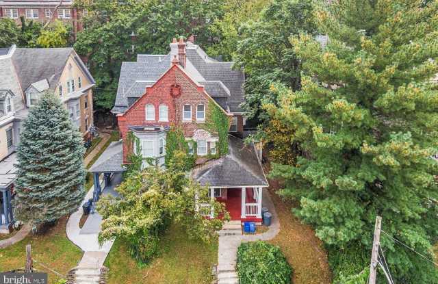 314 W UPSAL Street unit: 1Bd photos photos