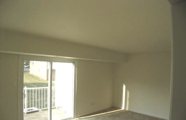 14422 GOLDEN OAK Gallery 3