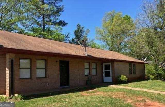 340 Tanglewood DR A - 340 Tanglewood Drive, Monroe, GA 30656