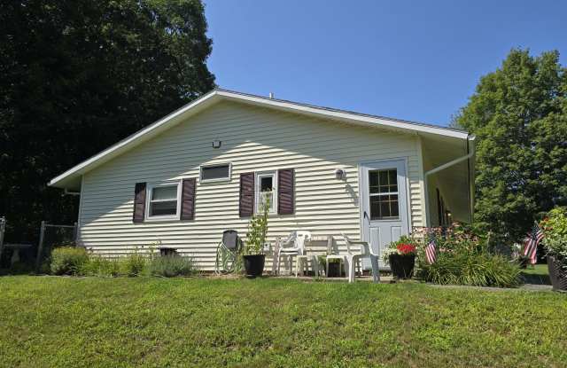 240 Signal Rock Road Gallery 4