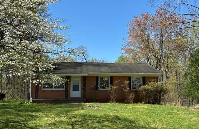 Garth Road House - 3595 Garth Road, Albemarle County, VA 22901 Garth Road House - 3595 Garth Road, Albemarle County, VA 22901