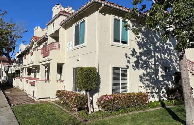 Cute Upgraded 2 bedroom/2 Bath - 405 Stoney Point Way, Oceanside, CA 92058