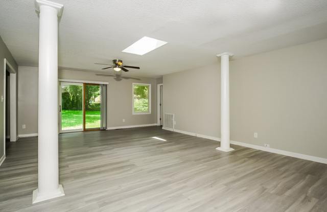 4802 Calvert Road Northwest Gallery 3