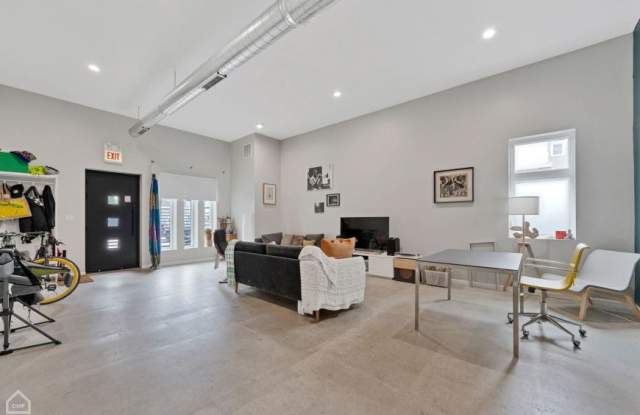 1921 c South Jefferson St. photos photos