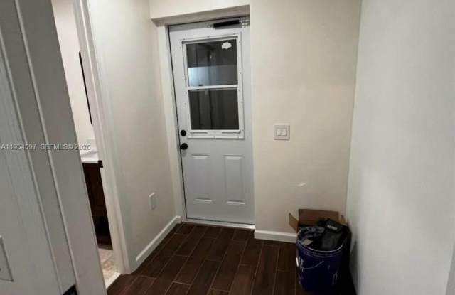 7305 SW 135th Ct photos photos