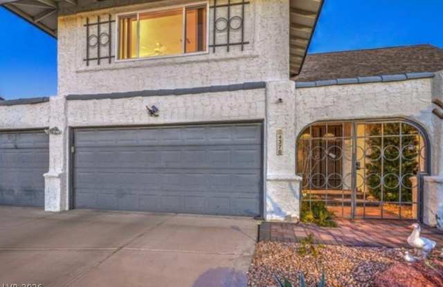 4370 Flandes Street photos photos