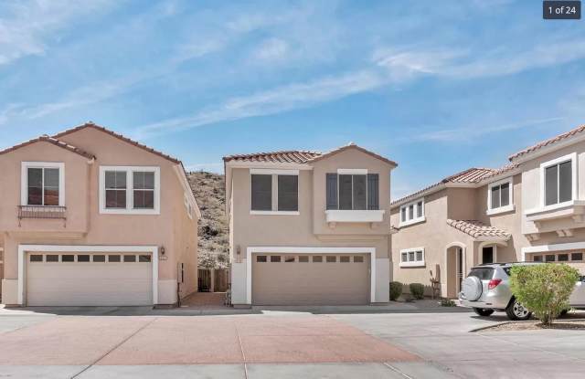 3 Bedroom in Beautiful Ahwatukee Foothills Club West! Available 7/1 photos photos