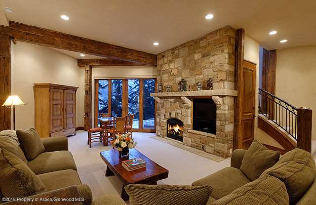 415 Ridge Road Gallery 4