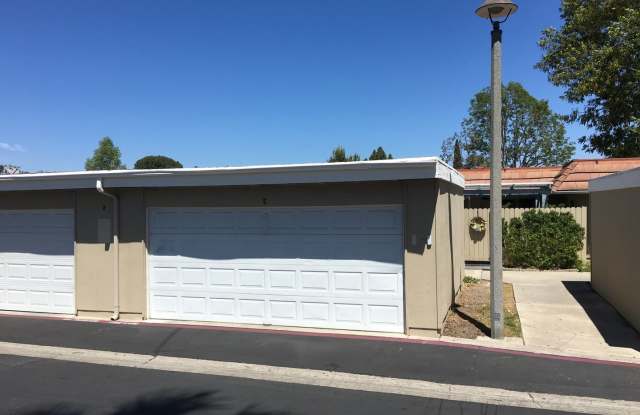 End Unit 3 Bed 2 Bath with a View photos photos