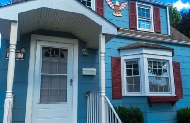 22 Fernwood Ter - 22 Fernwood Terrace, Linden, NJ 07036