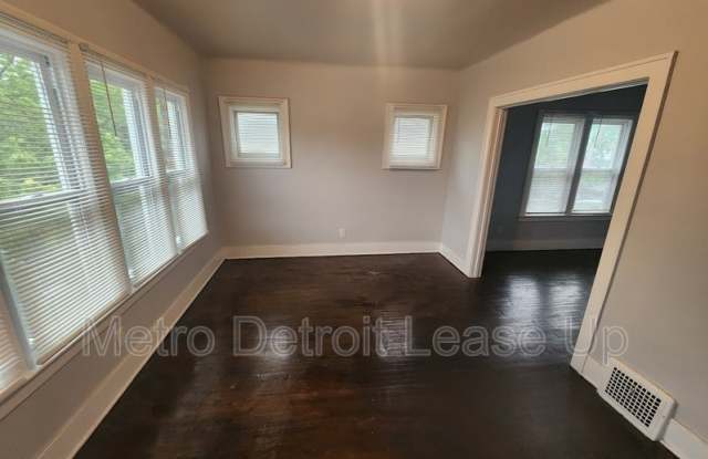 5529 Nottingham Gallery 2