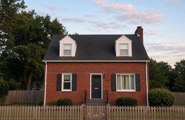 2414 KEY Boulevard photos photos