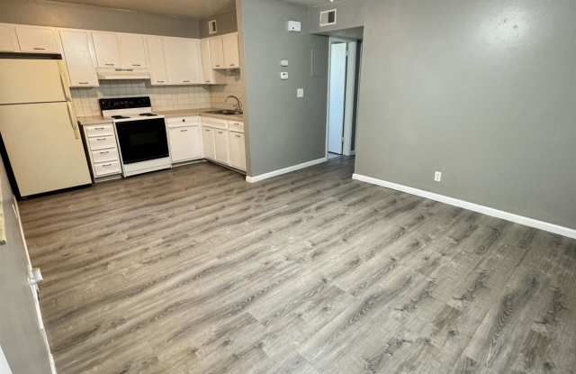 1507 West College Street - A - 1507 West College Street, Independence, MO 64050