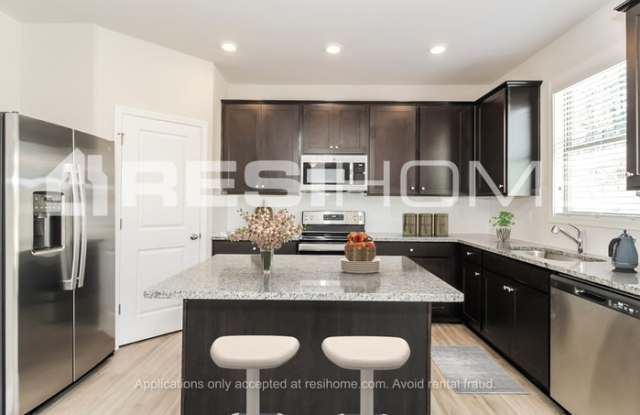 607 Possum Creek Way Gallery 3