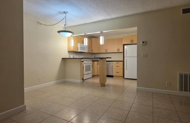 4731 SABLE PINE Circle Gallery 1