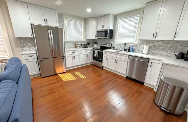 3 Bed 1 Bath Modern Home photos photos