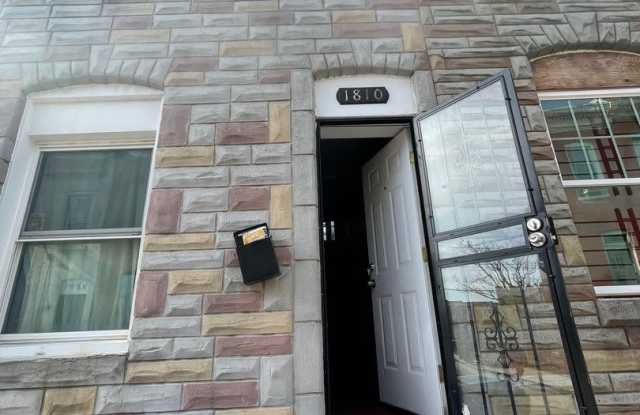 Spacious Home - Baltimore photos photos