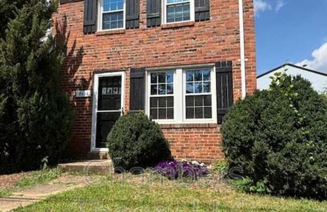 2051 N Brandywine St photos photos