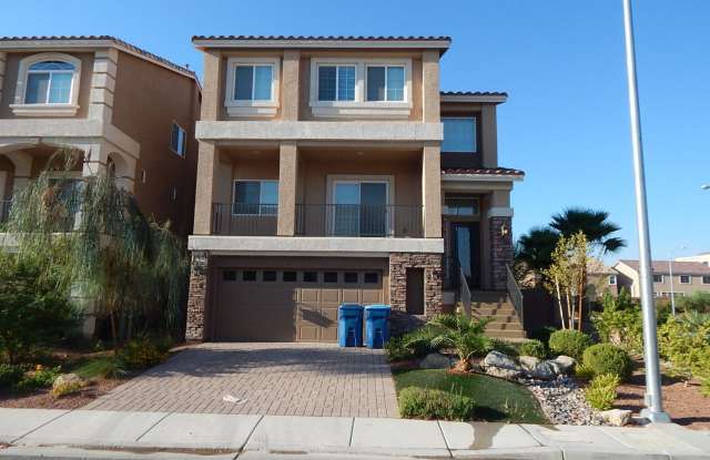 Large 3 story home with 4 bedrooms, 3.5 bathrooms and attached 2 car garage. Gallery 1