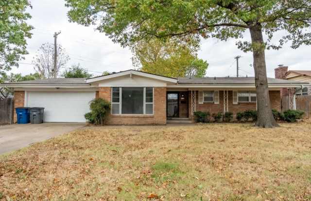 Gorgeous Ranch Style Home with 3 Bedrooms 1.5 Bath! photos photos