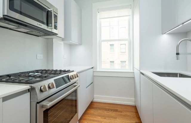 26 Forest St # 21 photos photos