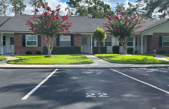 Kings Colony 2 / 2 bath with Florida room! photos photos