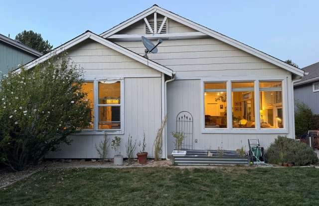 Highly Sought-After Caughlin Ranch 2 Bedroom, 2 Bath Home! Gallery 3