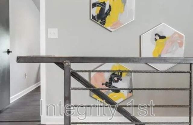 3836 The Paseo Gallery 3