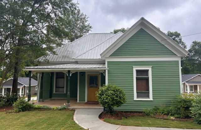 Three Bedroom Charmer photos photos