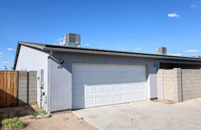 2527 East Broadway Road photos photos