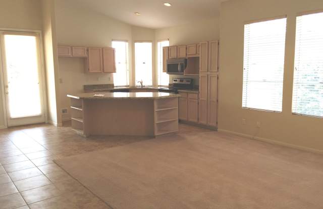 4325 E RANCHO CALIENTE Drive Gallery 2