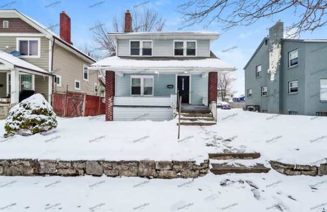 1094 East 16th Avenue photos photos