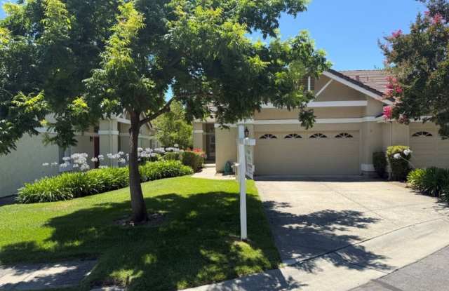 Gated 2 Bedroom 2 Bath in Rancho Solano Fairfield *Star Rentals photos photos