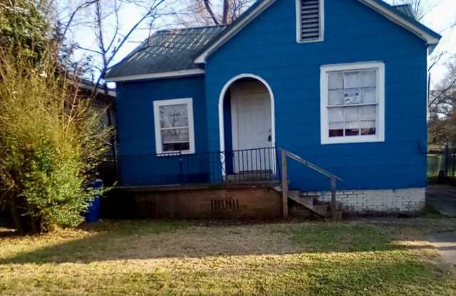 3203 1/2 Darien St Gallery 2