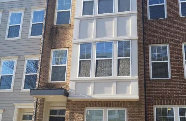 147 DECOVERLY Drive photos photos