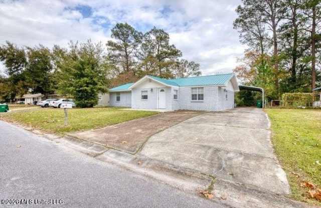 6616 Columbus Circle photos photos