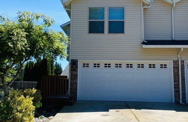 8115 NE 36th Ct - 8115 Northeast 36th Court, Hazel Dell, WA 98665