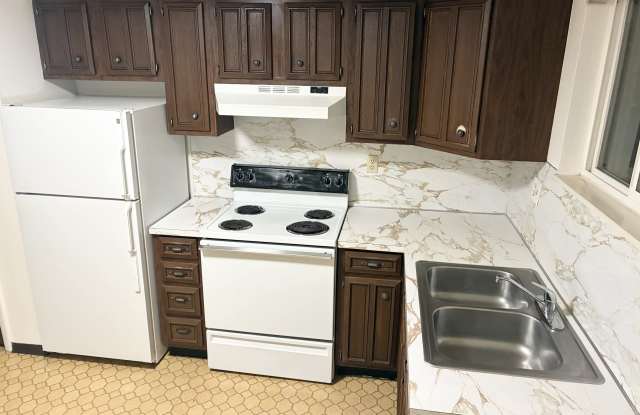 1127 E 960 S - 13 - 1127 East 960 South, Provo, UT 84606