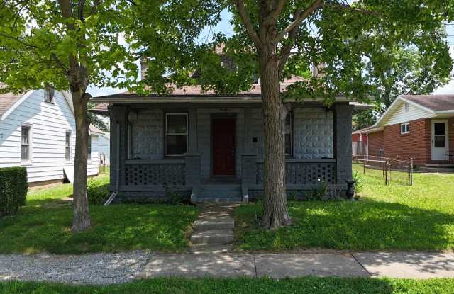 Move-In Ready Kettering Home Gallery 1